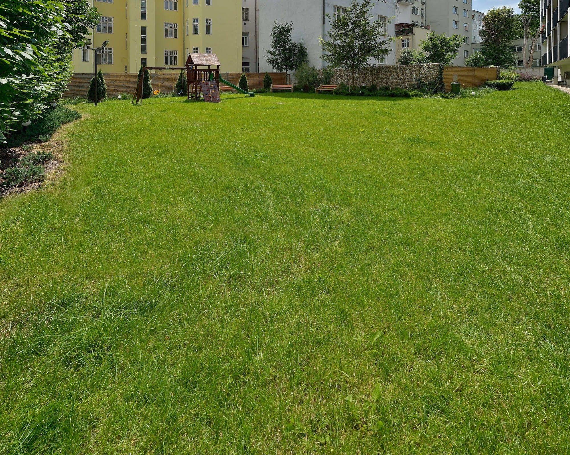 Ambiente Serviced Apartments - Dunajska Bratislava Dış mekan fotoğraf