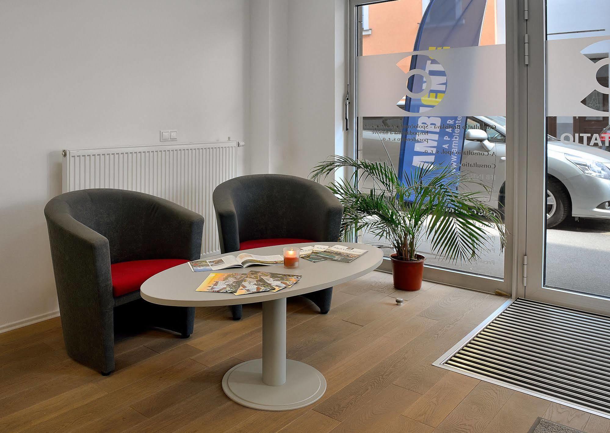 Ambiente Serviced Apartments - Dunajska Bratislava Dış mekan fotoğraf