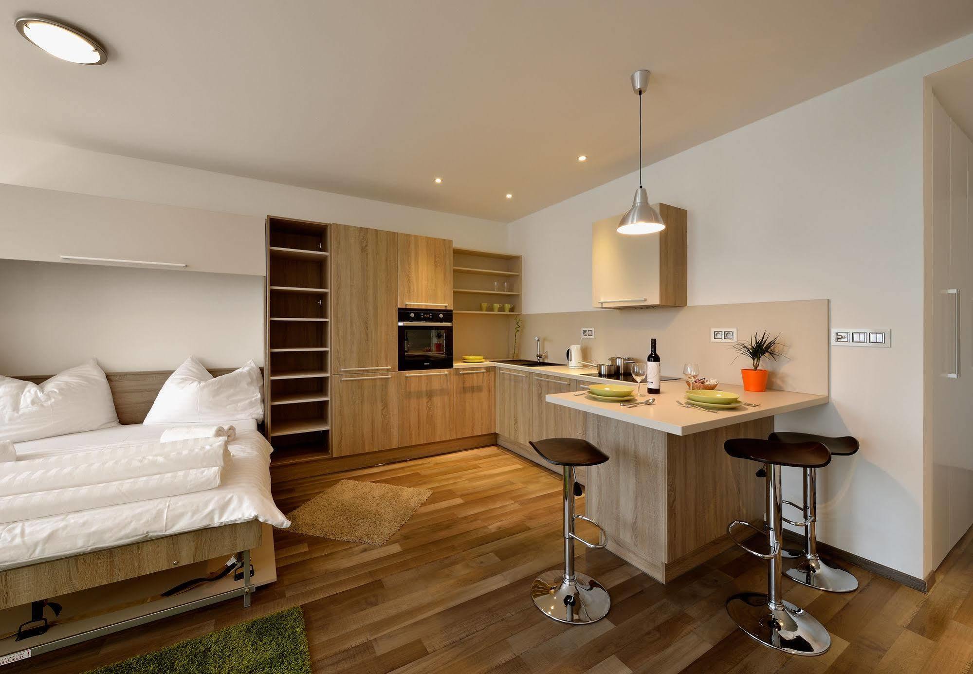 Ambiente Serviced Apartments - Dunajska Bratislava Dış mekan fotoğraf