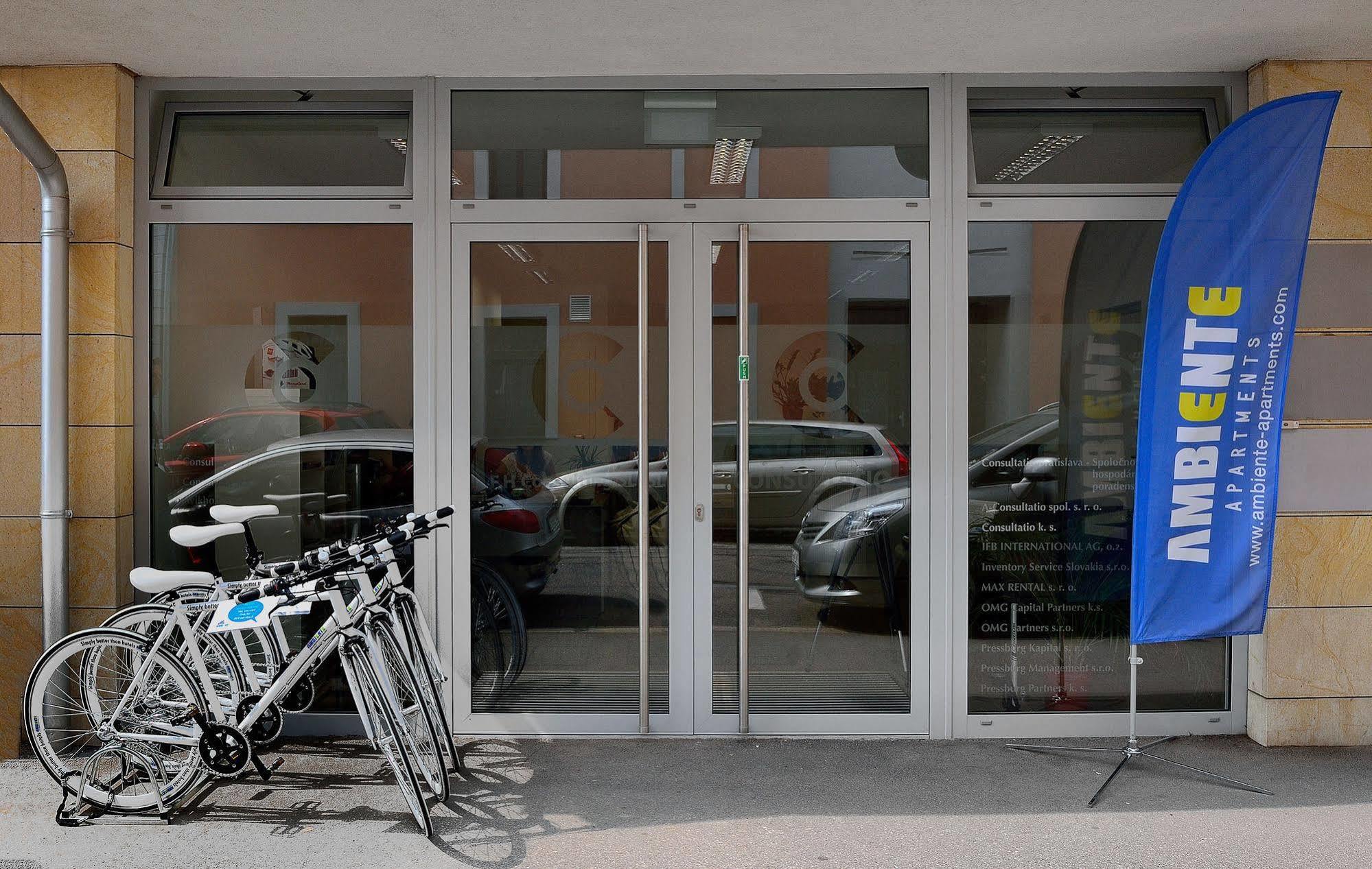 Ambiente Serviced Apartments - Dunajska Bratislava Dış mekan fotoğraf